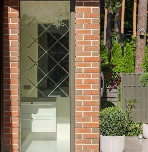 Willa 252 M² Luxury 4 Bedroom House In The Pine-forest Wilno