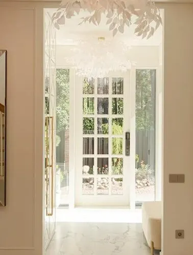 Вілла 252 M² Luxury 4 Bedroom House In The Pine-forest Вільнюс