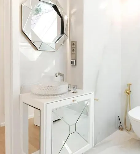 252 M² Luxury 4 Bedroom House In The Pine-forest Вілла Вільнюс