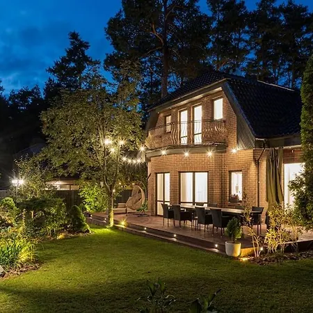 252 M² Luxury 4 Bedroom House In The Pine-forest *